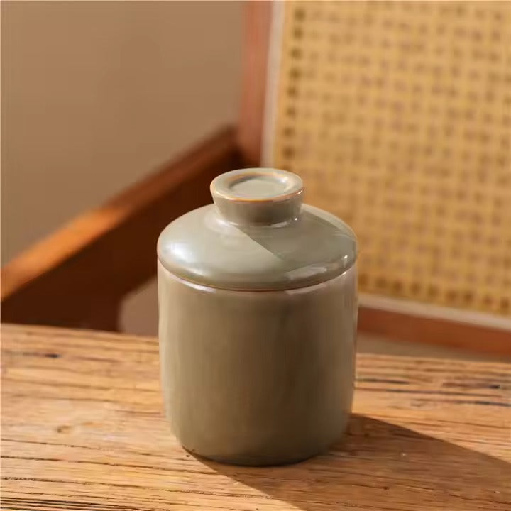 Nordic Home Wedding Decoration Candle Cup Handmade Luxury Ceramic Candle Jars With Lid